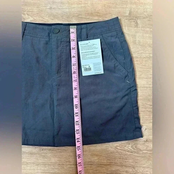 Icebreaker Women's Destiny Skirt Lightweight Merino Wool Blend  Size 27 Grey - Picture 11 of 11